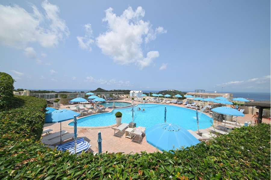 Inizio Luglio 5 notti  SOFT ALL INCLUSIVE
